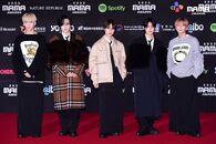 [2022.11.29] [#2022MAMA] Red Carpet #txt #투모로우바이투게더 Look who is rocking 2022 MAMA AWARDS red carpet right now!✨ Welcome to 2022 MAMA AWARDS @TXT_bighit ! World’s No.1 K-POP Awards 2022 MAMA AWARDS #MAMAAWARDS #2022MAMAAWARDS