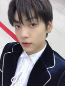 [2020.12.12] #3 수빈입니다! 베스트 퍼포머 상~!~! 정말 감사합니당 오랜만에 세계가 불타버린 밤 우린 무대까지 보여드렸는데 어땠나요 ㅎㅎ #투바투_TMA_수상축하_박수세번 #내차롄가_모아_수상감사_박수세번