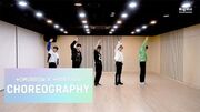 TXT (투모로우바이투게더) ‘New Rules’ Dance Practice
