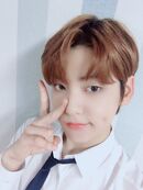 [2019.06.28] #2 조금 특별한 의상을 입었으니 많이 찍어 봤어요! #TOMORROW_X_TOGETHER #수빈 #SOOBIN