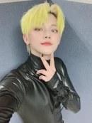 [2020.06.07] #1 인기가요 무대 잘 보셨나요~? 중간에 인이어 헤드셋 빠지고 그래서 전 좀 아쉬웠지만 모아 분들이 오늘 무대 많이 좋아해 주는 것 같아서 다행이에요! 오늘도 봐줘서 고맙고 알라뷰 모아❤️ #연준 #YEONJUN