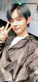 [2020.04.09] #2 “Run Away” Fan Meeting Selfie Extravaganza! (2)