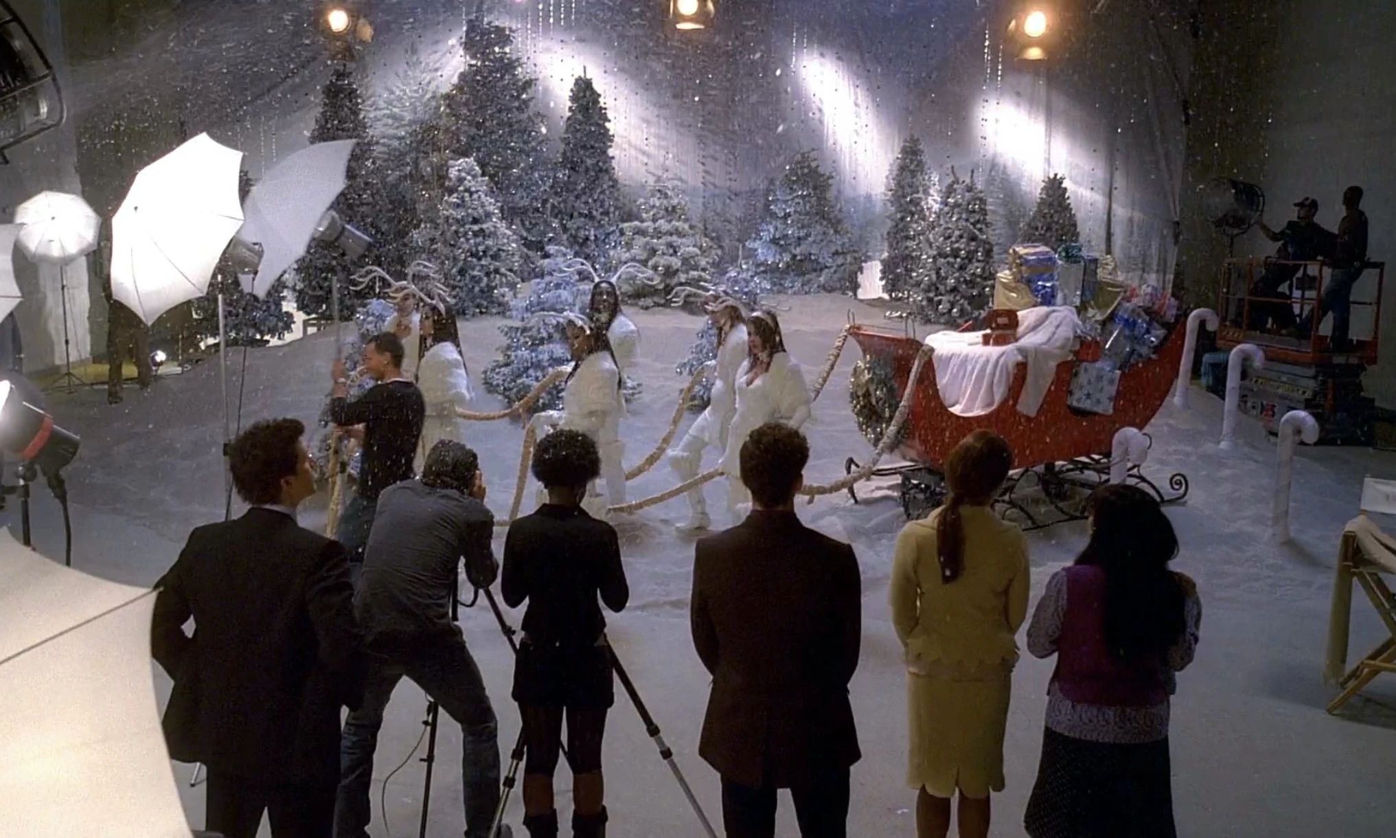 The Lincoln Lawyer season 3 parents guide: Language, violence, and more, image size:2033x1220