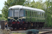 Class 121 (green)