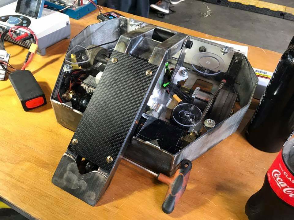 Featherweight hotsell combat robot