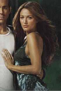 Blake Lively (Carol Ferris)