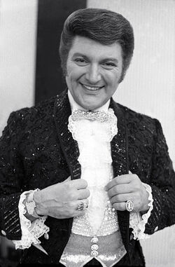 Liberace 8 Allan Warren