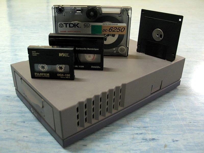 Tape drive Ultimate Pop Culture Wiki Fandom