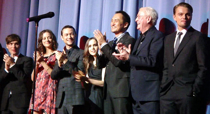 File:Alan Alda (Today Show, New York) (cropped).jpg - Wikimedia Commons