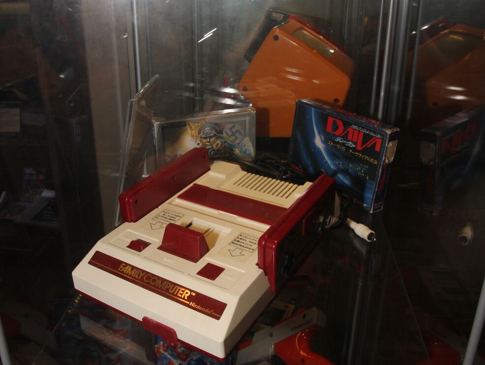 Nintendo Entertainment System | Ultimate Pop Culture Wiki