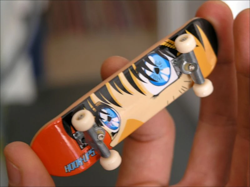 Fingerboard (skateboard) | Ultimate Pop 