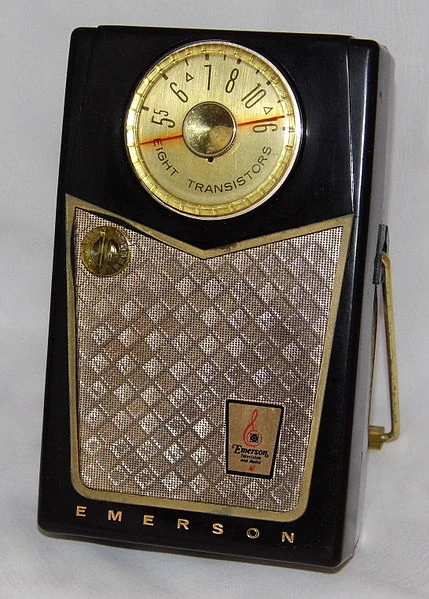 Transistor radio | Ultimate Pop Culture Wiki | Fandom