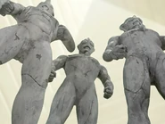 TigaStatueTrio.jpg (117 KB)