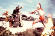 Kodaigon Alien Groates v Ultraman