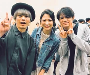 DN2Zw-RV4AARGd7.jpg (243 KB) Mayu Hasegawa (middle) with actors of Zenna: Shintaro (left) and Hideyoshi (right).
