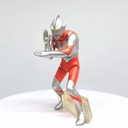 HG-Ultraman-40-Ultraman