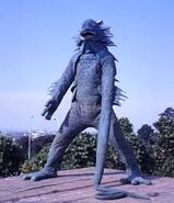 Alien Boze II.jpg (9 KB)