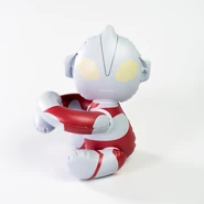 Utr merch hug.jpg (826 KB) Hugging Mascot (Ultraman)