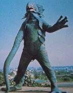 Alien Boze.jpg (40 KB)