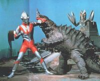 Ultraman vs Neronga & Alien Baltan