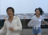 Gen and Momoko run to the beach
