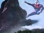 Geomos vs. Ultraman Dyna