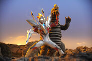 Black King Drill Custom VS Ultraman X