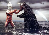 Ultraseven vs Black Giras