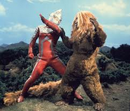 Alien Goron v Ultraseven