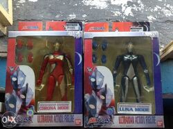 Bandai-Asia-Ultraman-Action-Figure-Ultraman-Cosmos-Luna-Corona-Mode