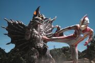 Mebius vs Bogar