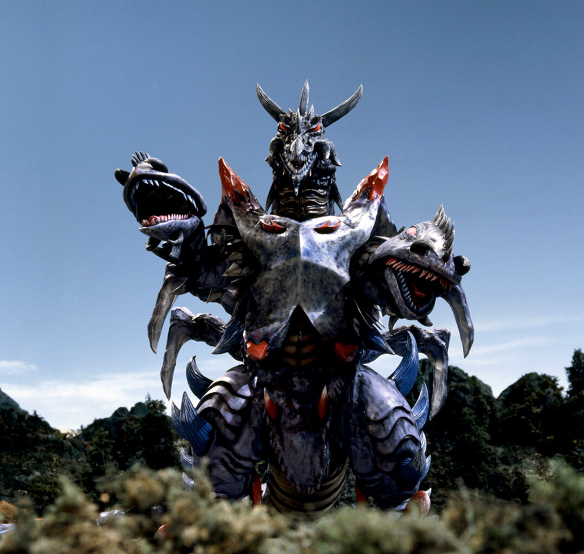 MONSTERS REGION 三幻獣 Amazon.com: Ultra Kaiju Series 197 Gados : Toys & Games