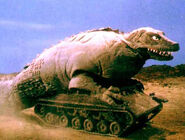 Dino-Tank running