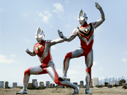 Gaia V2 vs Imit-Ultraman Gaia