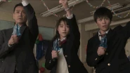 ChigusaKentaSeiichiroHenshin.gif (8.92 MB) Kenta meng-Ultlive Spark Doll Tiga dengan Ginga Light Spark