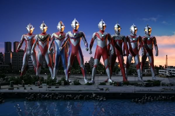 Superior ultraman 8 brothers