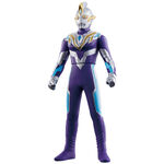 82. Ultraman Trigger (Sky Type)