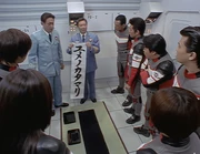 Fukami uses calligraphy to name Yumenokatamari.