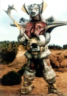 MirrorKing front view