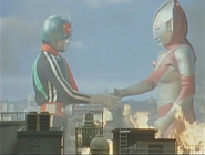 Ultraman and Kamen Rider have a shake