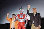 Furuya donning the Ultraman suit once again at Tokyo International Film Festival in 2013, with Hiroko Sakurai and Susumu Kurobe