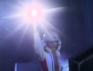 DaigoRaisesSparklence.png (713 KB) Daigo mengangkat Sparklence