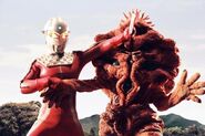 Ultraseven vs Banderas