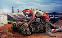 Keronia vs. Ultraman