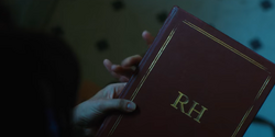 Vanya finds Reginalds journal.