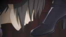 Anime ep2 kanon toes no pause symbol.png