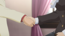 Anime ep2 rosa battler handshake