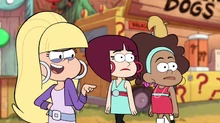 Pacifica insultando Mabel