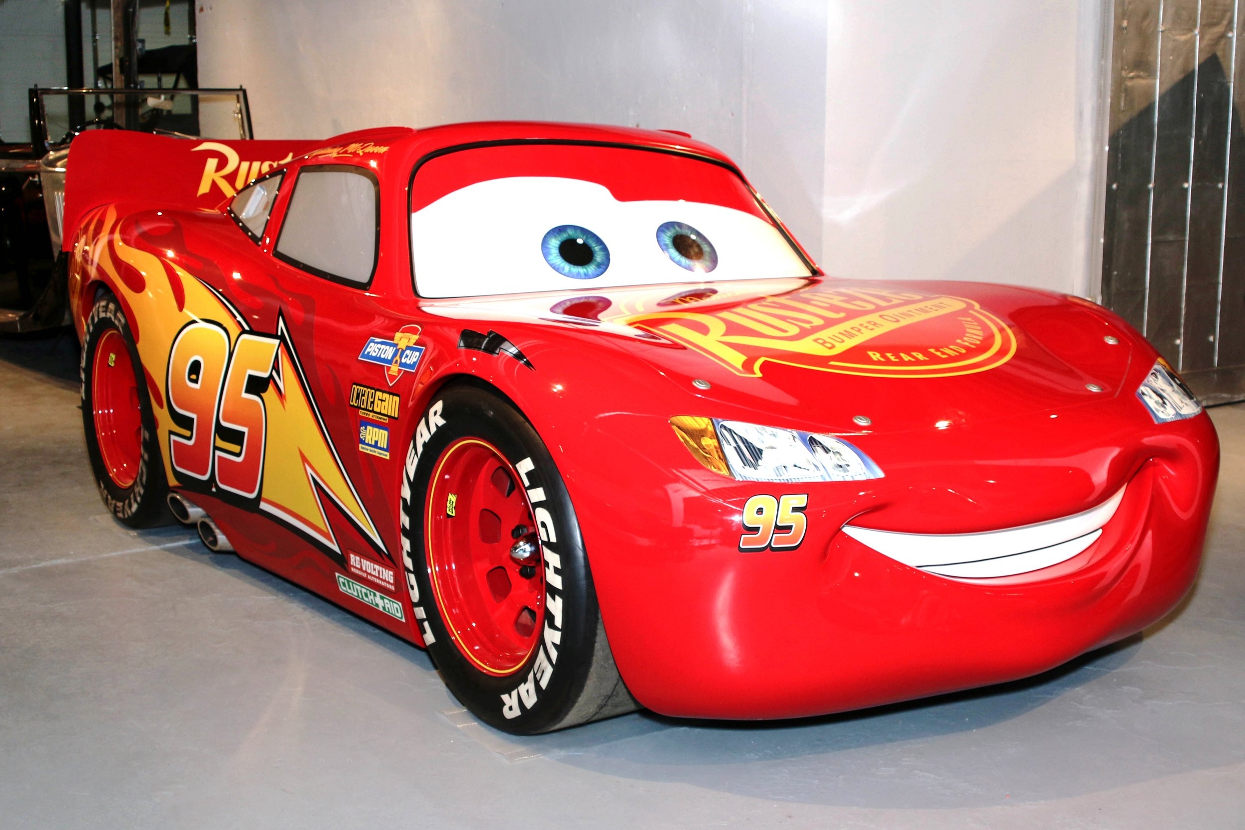 Lightning McQueen Companion, Roblox Wiki