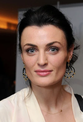 Lyne-renee-profile